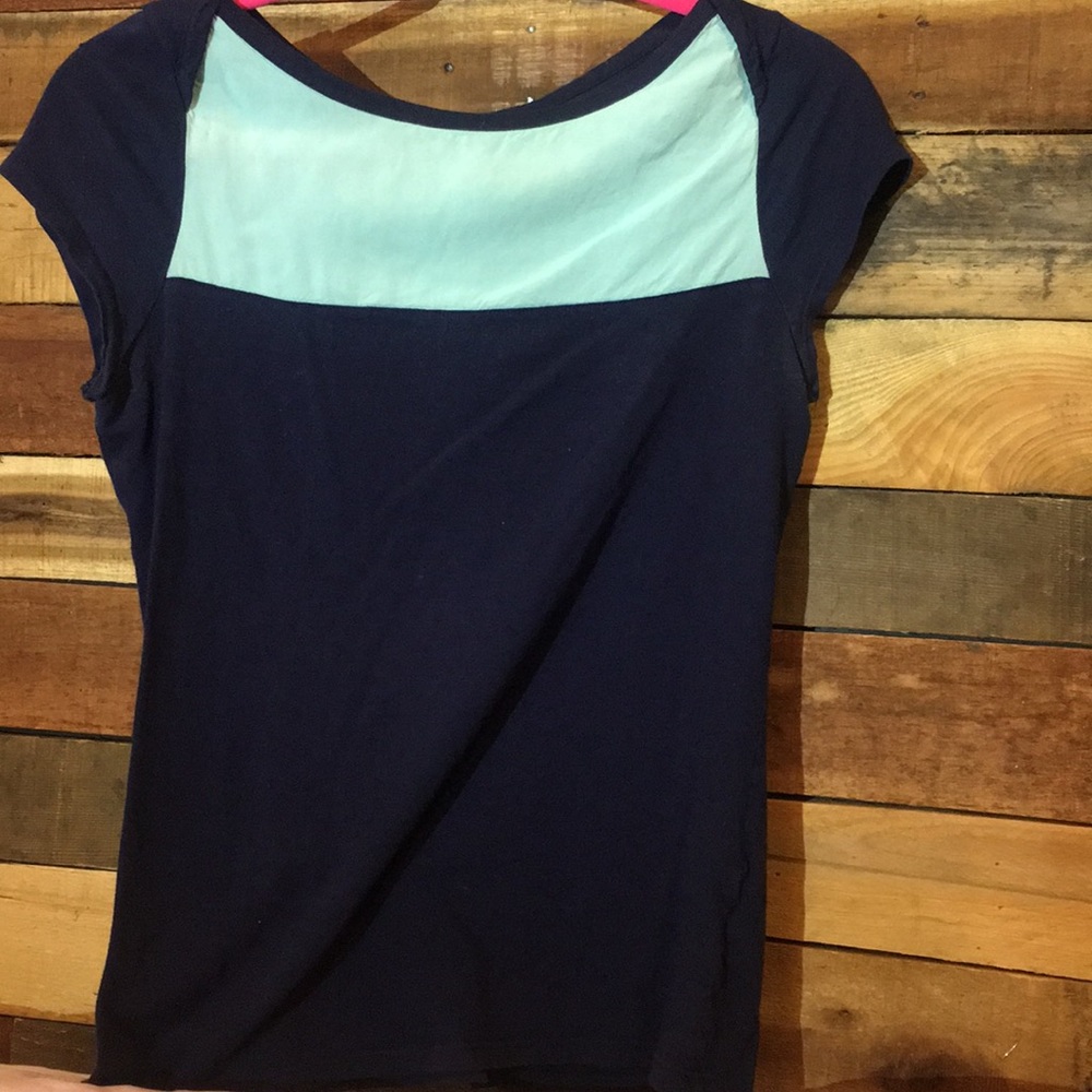 Cap Sleeved Top wth zipper in back